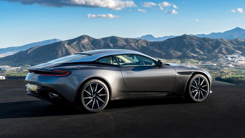1 | Author: Aston Martin