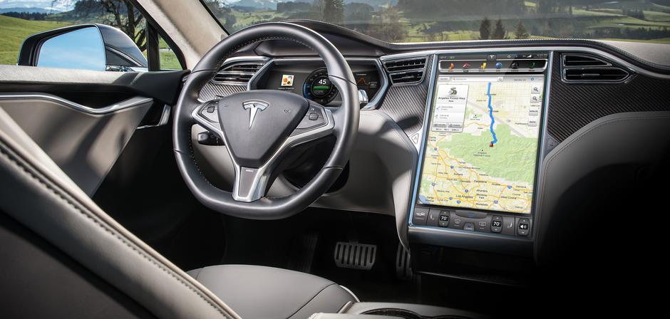 Tesla Model S P100D | Author: charged.io