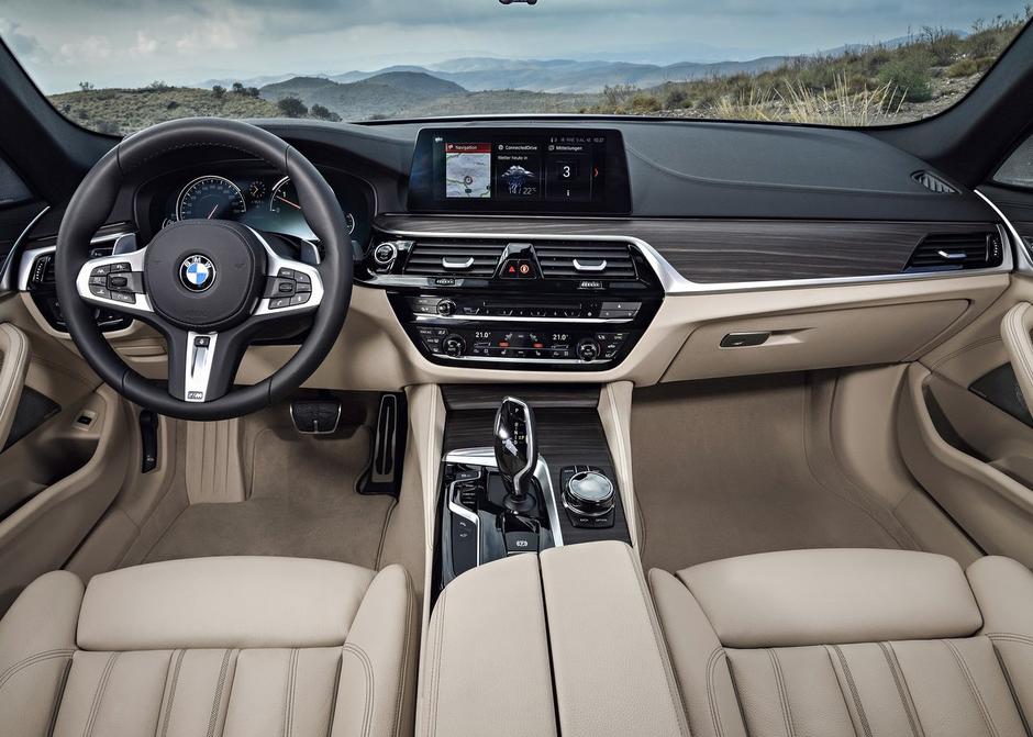 BMW 5 Touring | Author: BMW