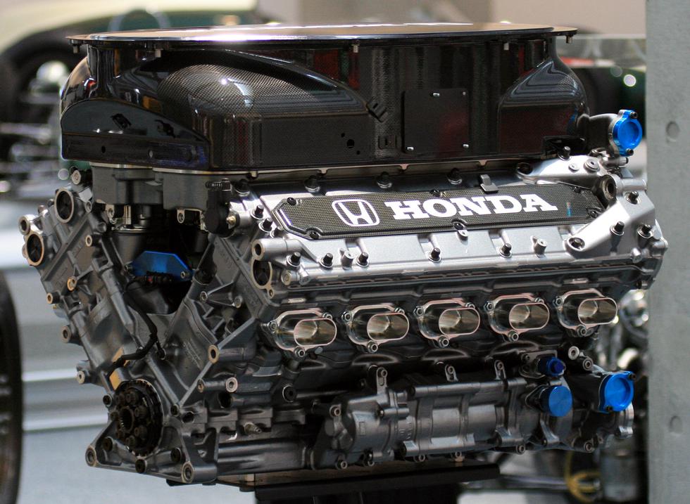 Poslušajte kako zvuči Hondin F1 V10 motor na 20.000 okretaja!