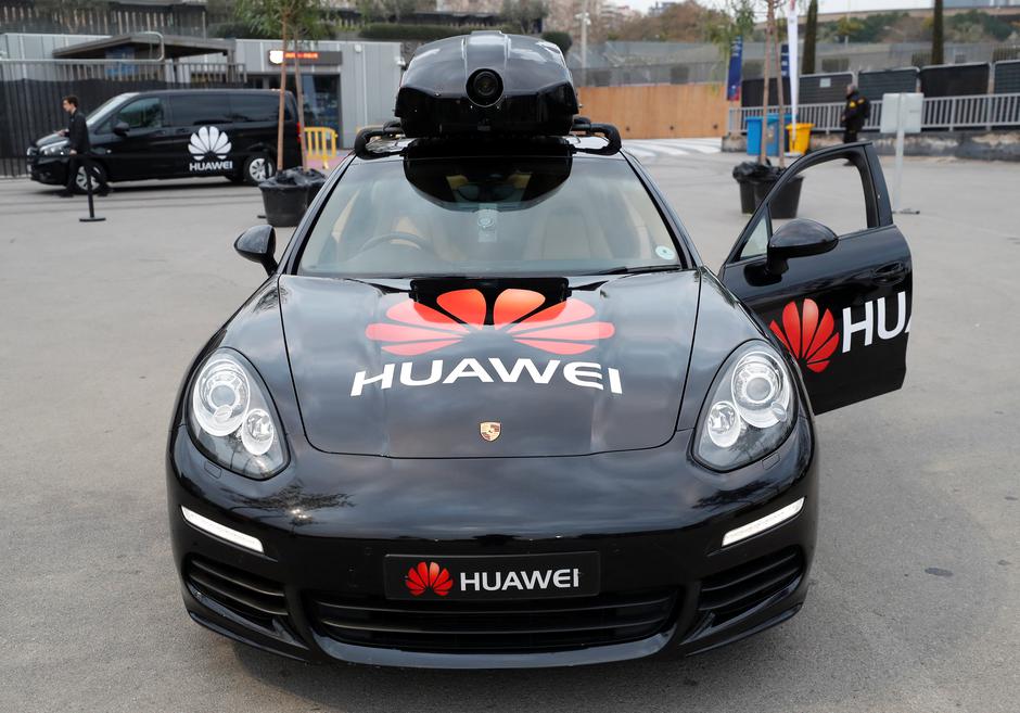 Huawei Porsche | Author: Yves Herman