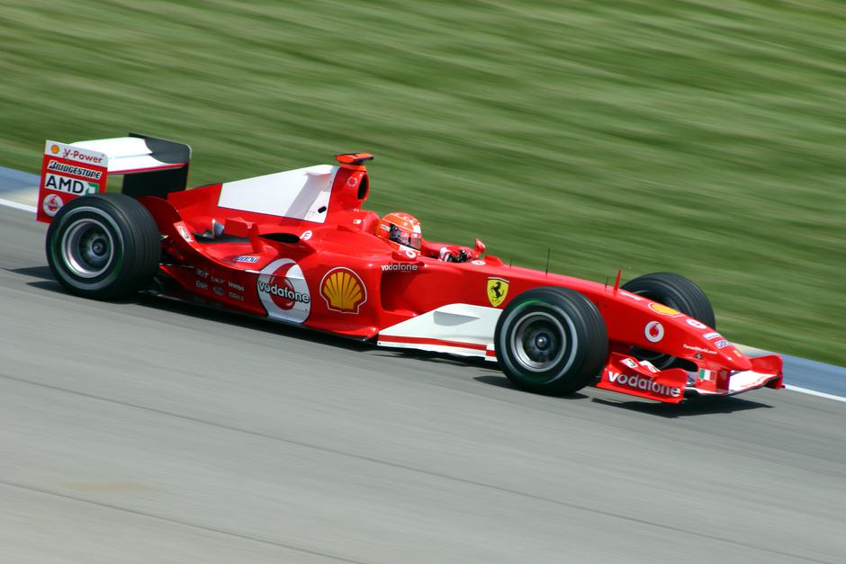 Bolidi F1 iz ere motora V10 | Author: Wikipedia