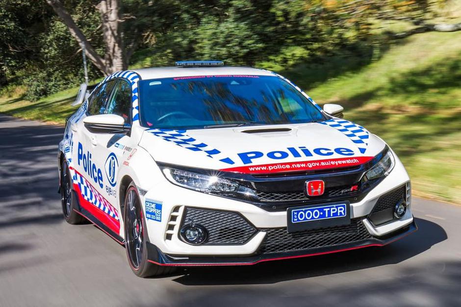 Honda Civic Type R policija | Author: Car Throttle/Youtube