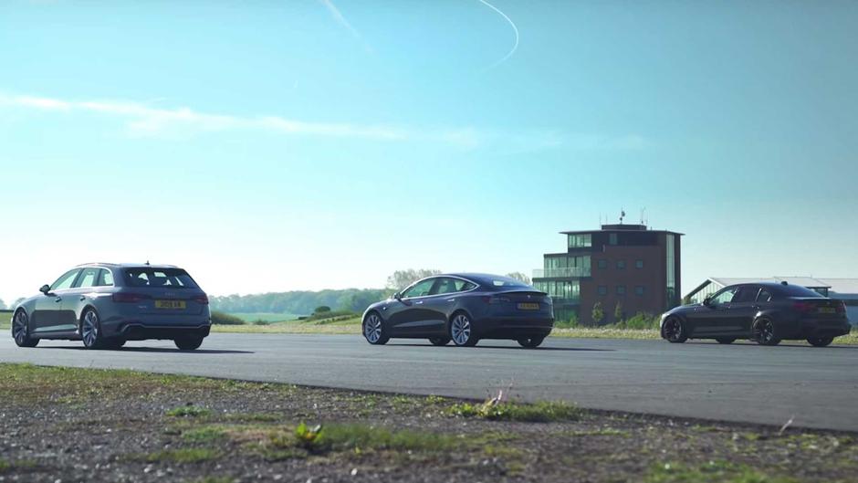 Audi RS4 protiv BMW-a M3 i Tesle Model 3 | Author: Carwow