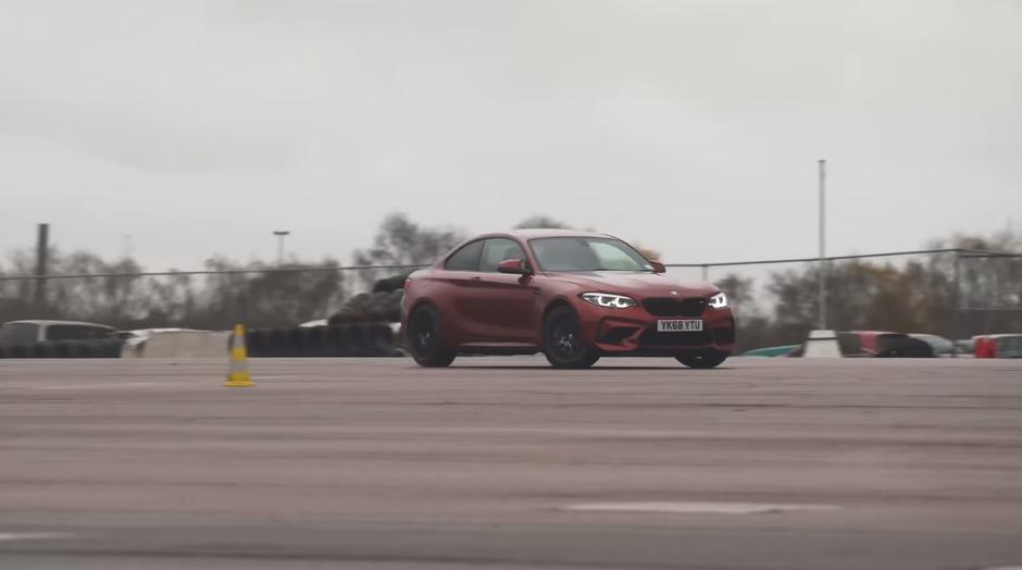 Ovako izgleda kad 70-godišnjakinja proba driftati u BMW-u M4 | Author: YouTube