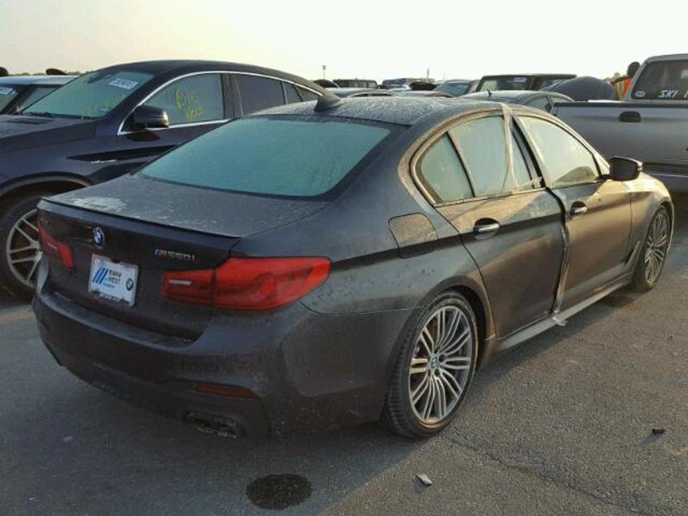 Potpuno novi BMW M550i prodaje se za 26 tisuća, a nitko ga ne želi