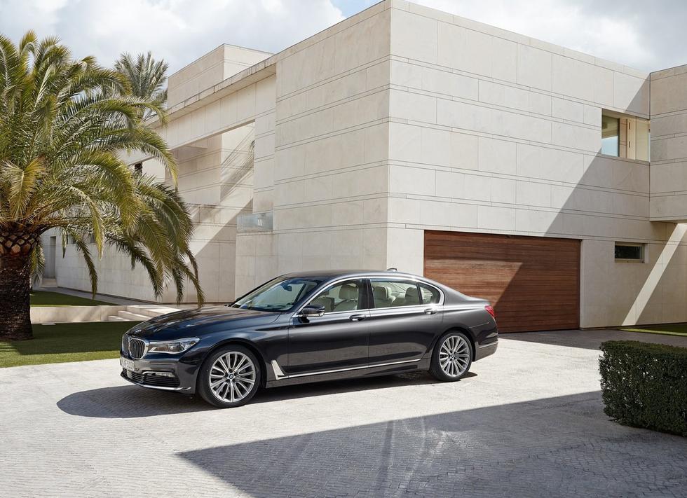 Nova linija BMW-ove serije 7 - sjajna sportska limuzina