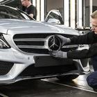 Mercedes će radnicima isplatiti bonuse ako će ostati zdravi