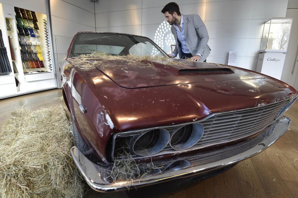 Posljednji Aston Martin DBS na aukciji