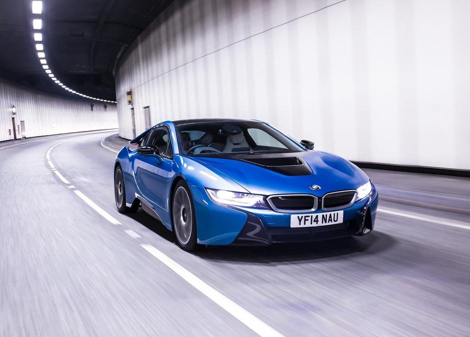 BMW i8 | Author: BMW