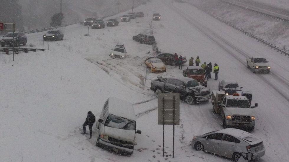 Po snijegu i ledu s ljetnim gumama: Ubojita kombinacija za aute