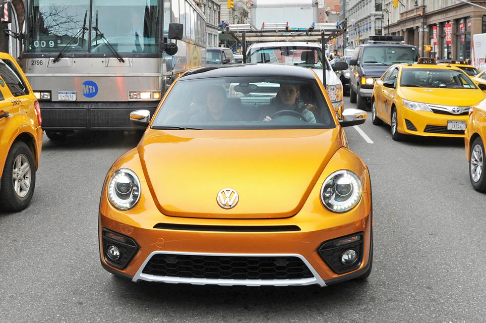 Hibridna Buba kao koncept vozi ulicama New Yorka