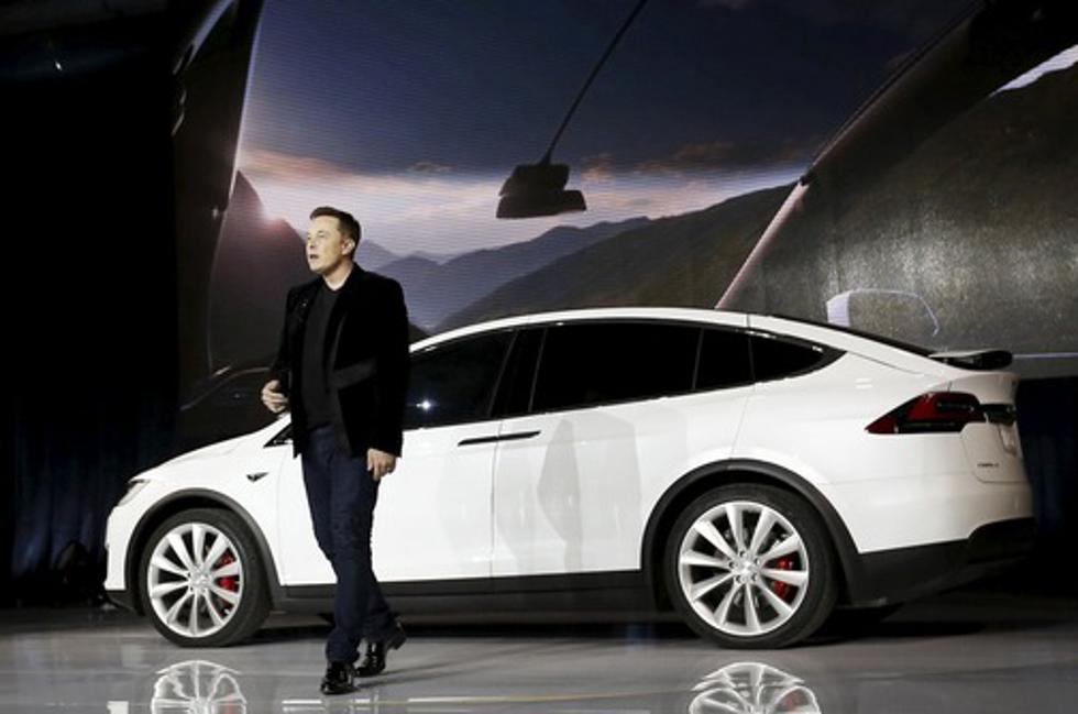 Tesla prvi put u jednoj godini isporučio više od 50.000 vozila