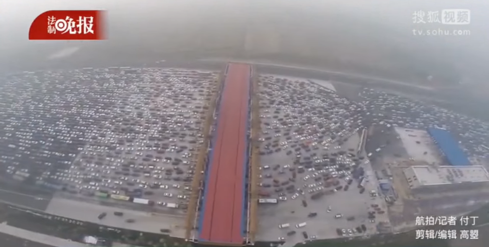 VIDEO: Snimka iz zraka otkrila jednu od najvećih gužvi ikad snimljenih
