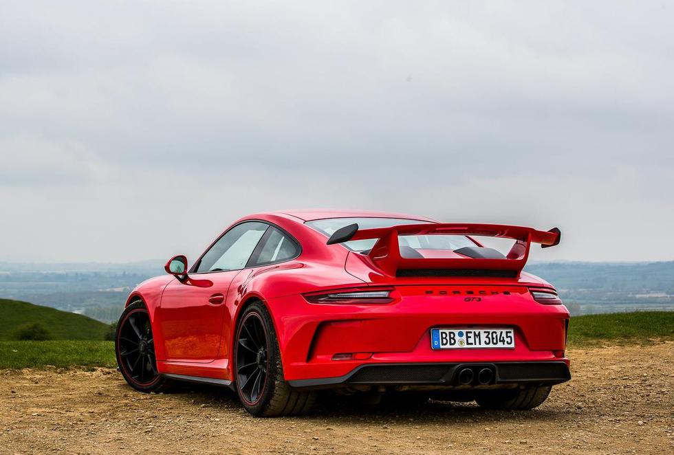 Novi Porsche 911 GT3 na Ringu popravio vlastiti rekord za čak 12 sekundi!