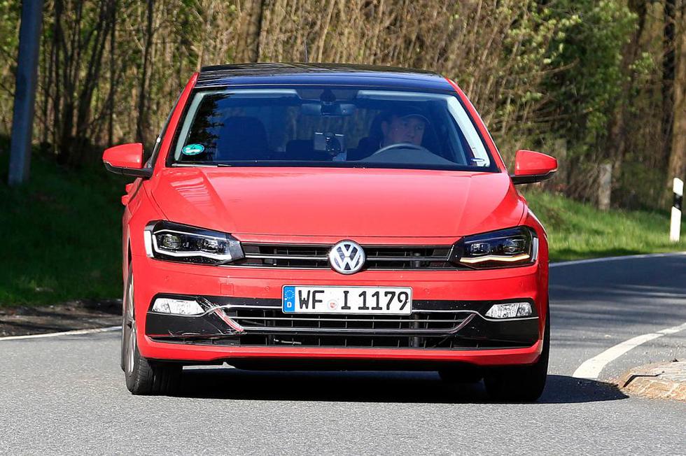 Uhvaćen bez kamuflaže: Prve fotke nove generacije VW-ova modela Polo u vožnji