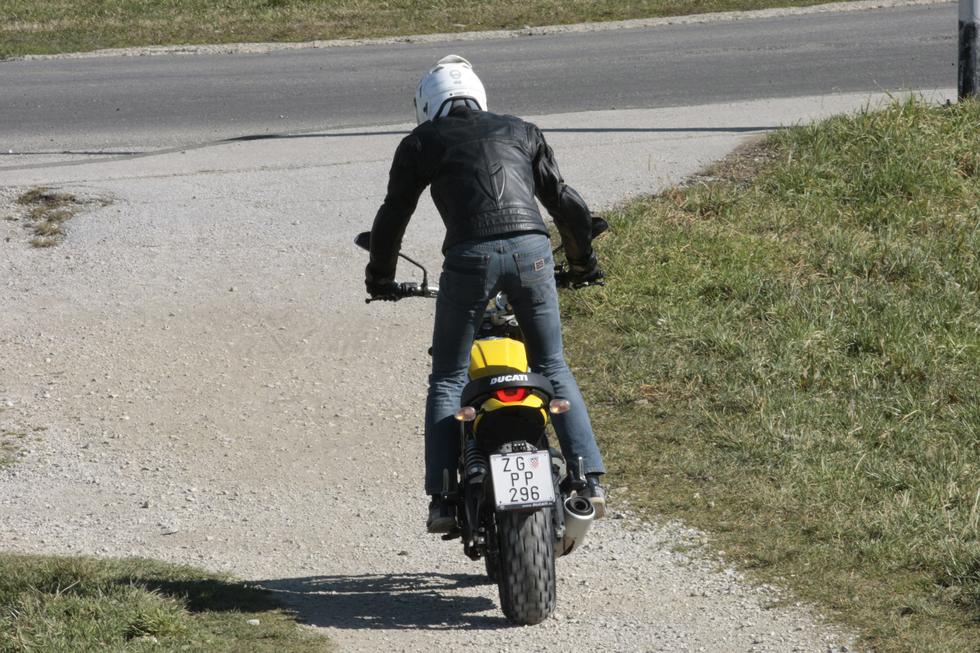 Amerikaniziran talijanski motocikl. Mijenjaj ime unuku, ne Ducatiju