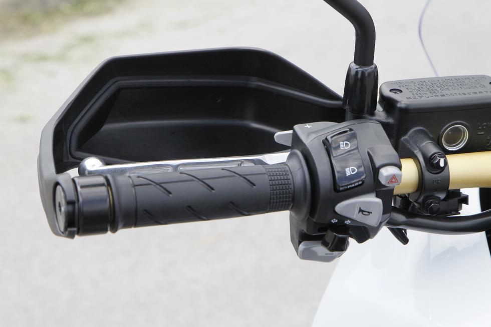 Honda X-ADV: Skuter ili motocikl, pitanje je sad