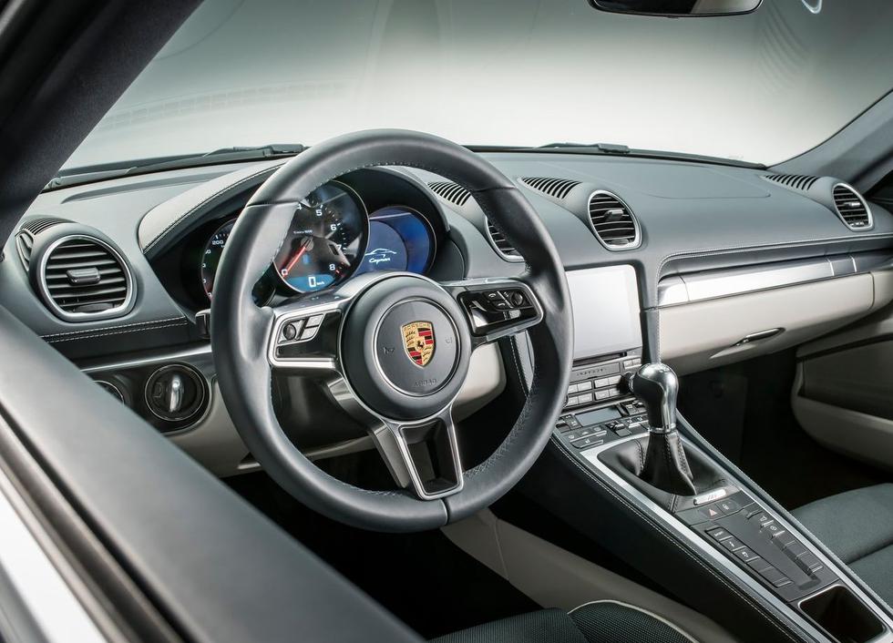 Predstavljen novi minisportaš – Porsche 718 Cayman 