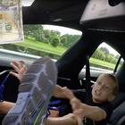 VIDEO: Tesla S, 100 dolara, dosjetljivi tata i njegov sin