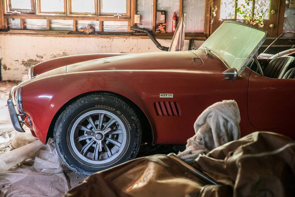 U zaboravljenoj garaži pronađeni stari auti vrijedni 8,5 milijuna eura