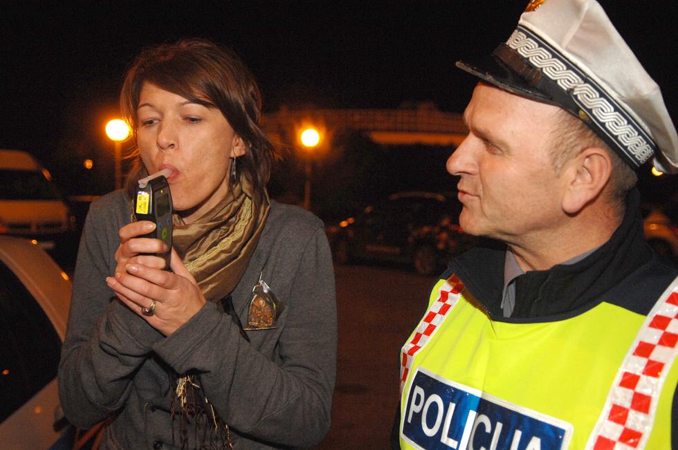 Za Martinje i dane vikenda policija hvata pijane vozače