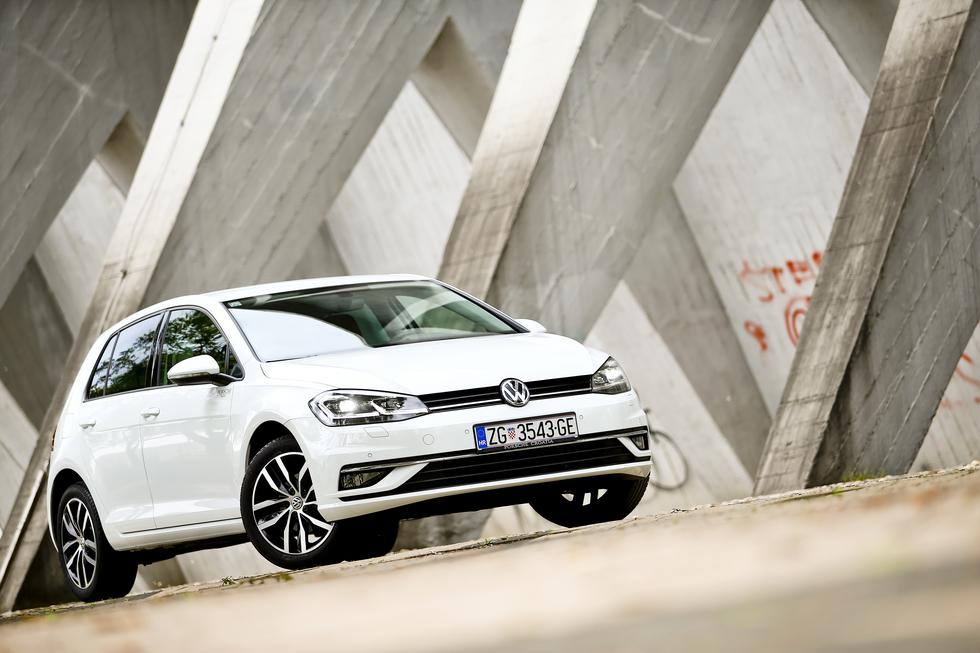 Prednjače VW, Škoda i Opel, udjel hibrida 0,9, a elektroauta 0,0004 posto