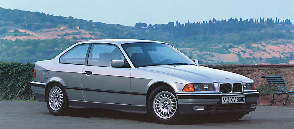 BMW 318iS: Bio je san snova 90-ih, a i danas pršti od elegancije