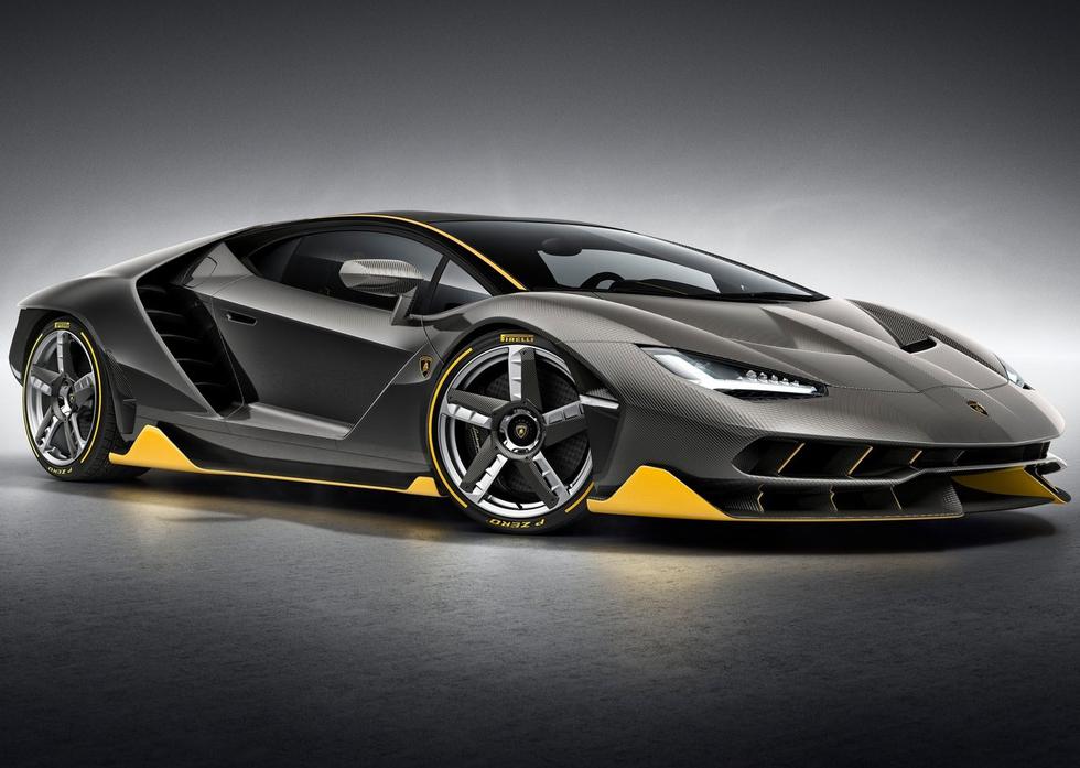 VIDEO: Lamborghini Centenario: Pogledajte i poslušajte veličanstvenog "bika" 