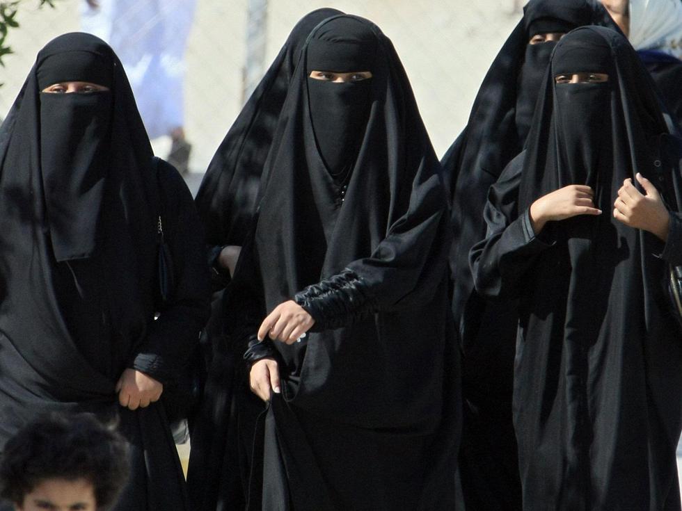 Žene u Saudijskoj Arabiji odsada smiju voziti i motocikle