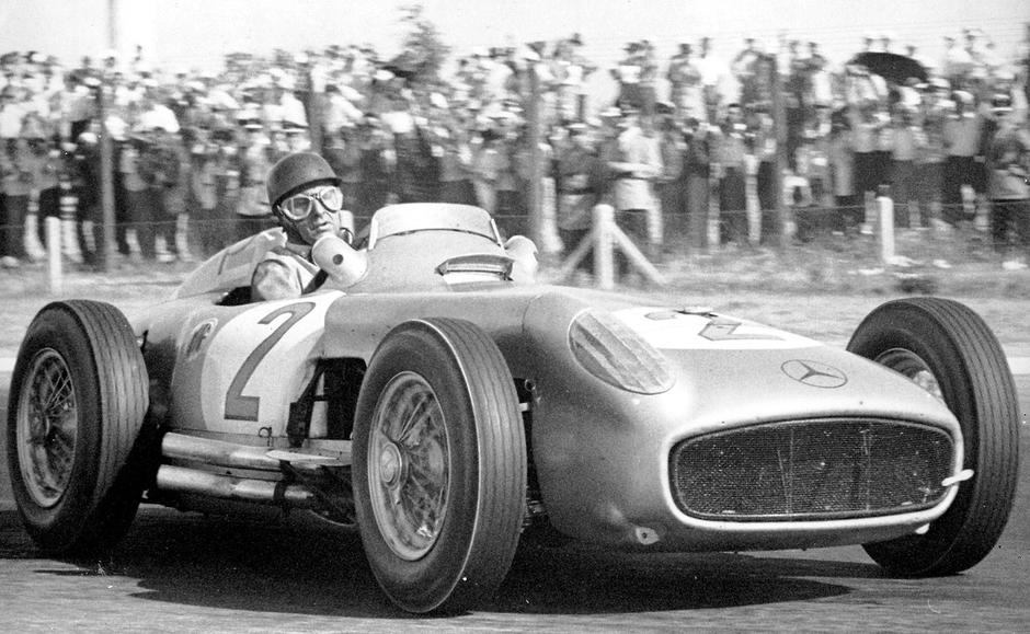 Fangio u vožnji | Author: Arhiva Auto start