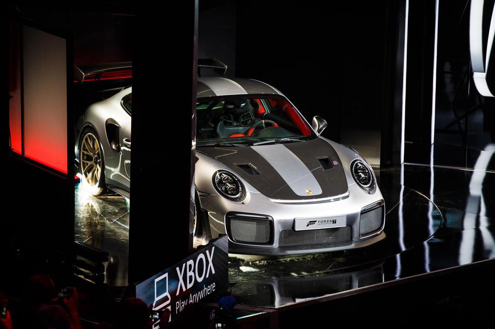 'Zvijer je probuđena': U LA-u predstavljen Porsche 911 GT2 RS s više od 650 KS