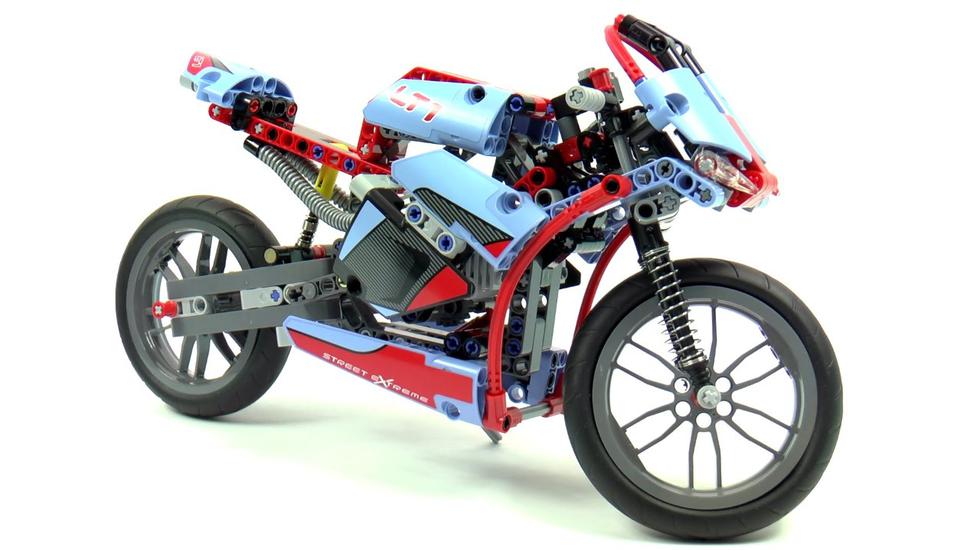 VIDEO: Lego Street Bike za djecu i kolekcionare