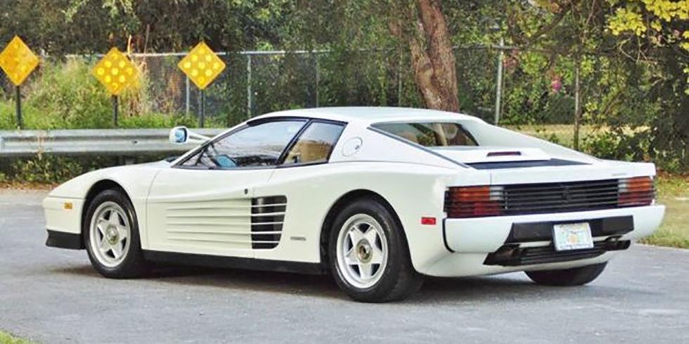 Prodaje se Ferrari Testarossa iz popularne serije Miami Vice
