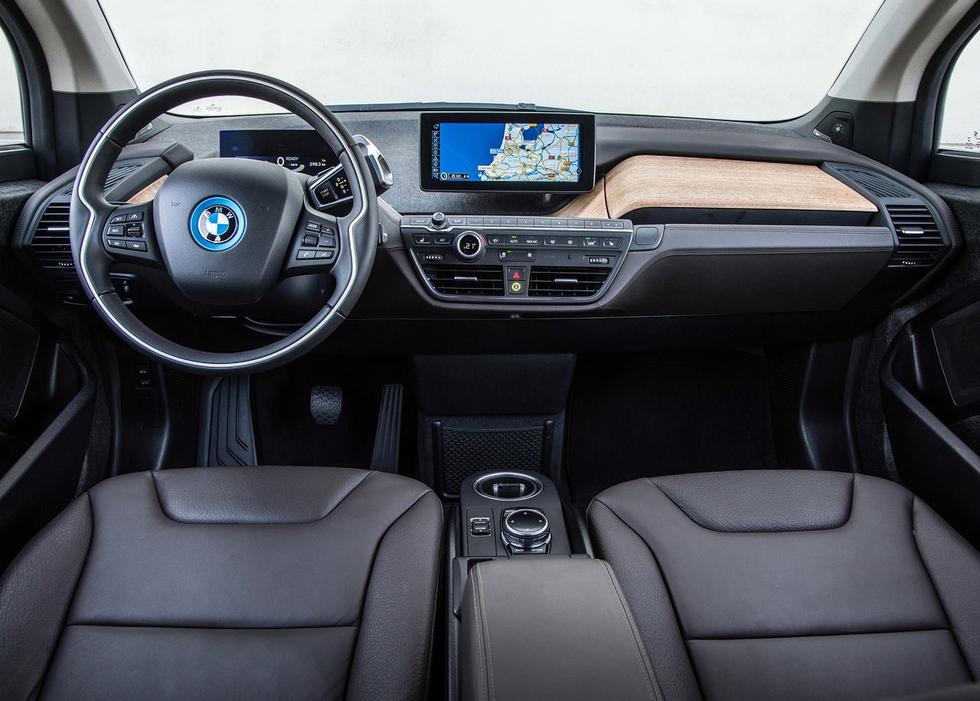 BMW i3: Stiže na tržište, ali pitanje kad