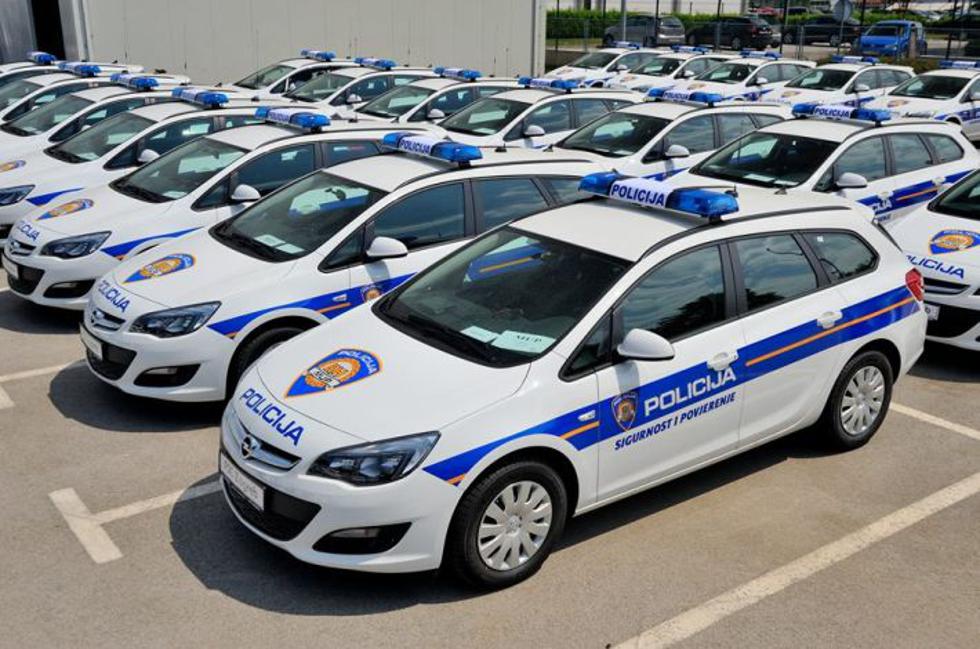 Policija je povećala svoj vozni park novim autima