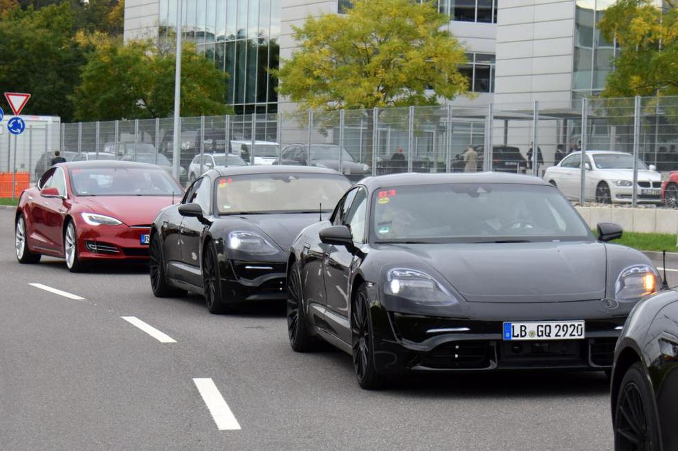 Top secret: Porscheov električni Mission E "uhvaćen" na cesti