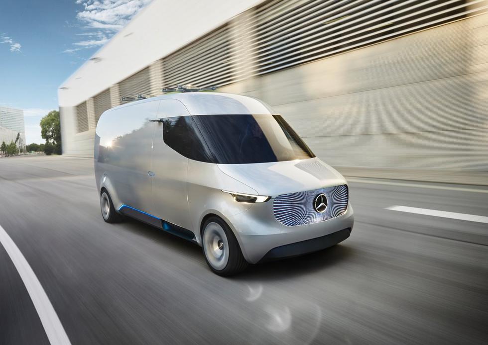 Mercedes objavio fotografije koncepta kombija Vision Van
