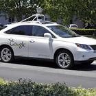 Dosad najteži sudar: Prošao na crveno i udario Googleov auto