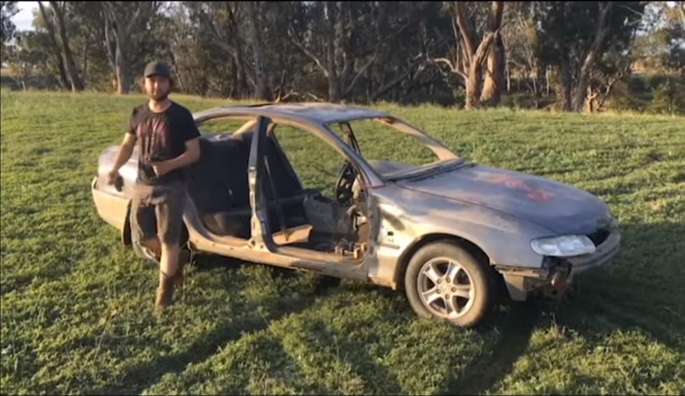 VIDEO: Autom koji je našao na otpadu upravlja daljinski ili sa zadnjega sjedala