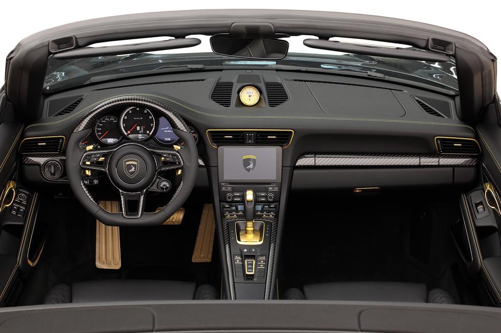 Ruski tuning: Karbonsko-zlatni Porsche, pretjerano ili baš taman?