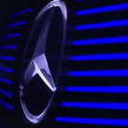 Mercedes električnim crossoverom napada Teslu