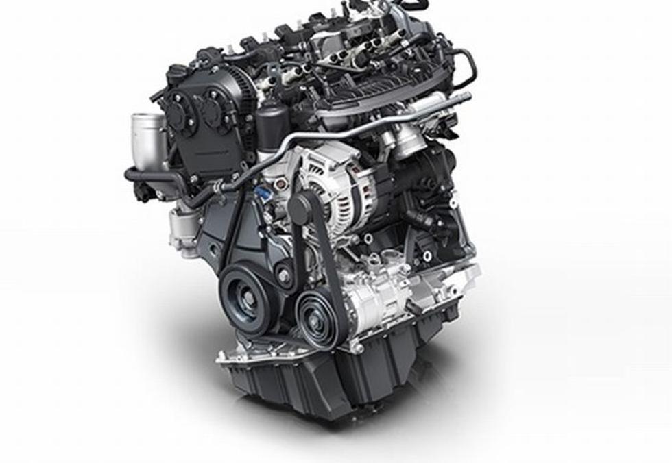 Usavršen TFSI motor ima premijeru u novom Audiju A4