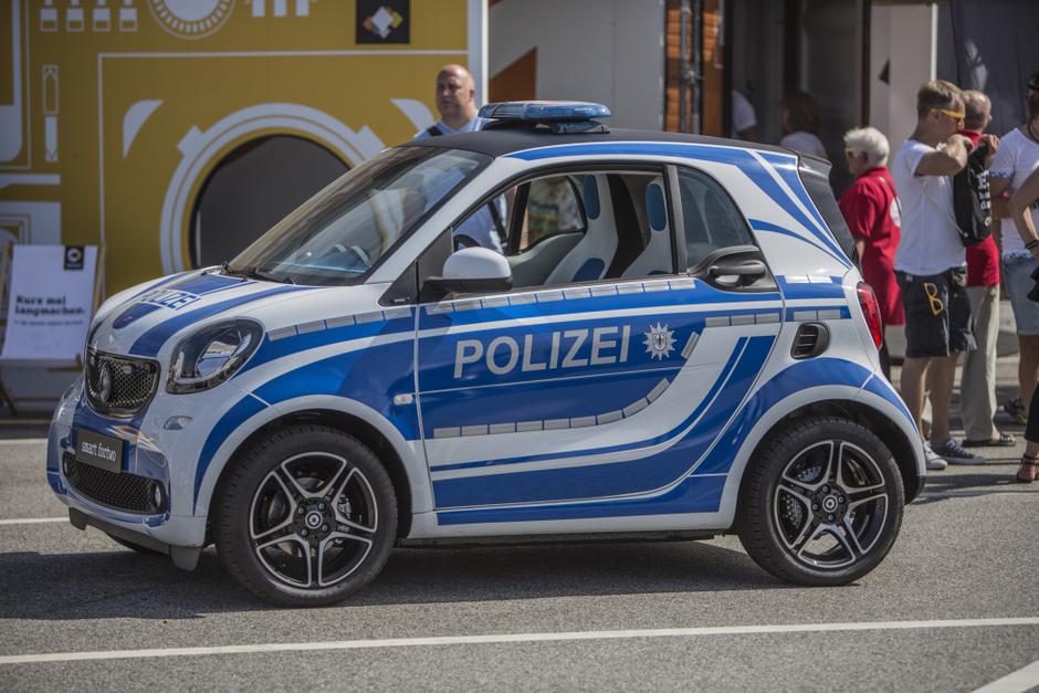 Mercedes policija | Author: Arhiva Auto start