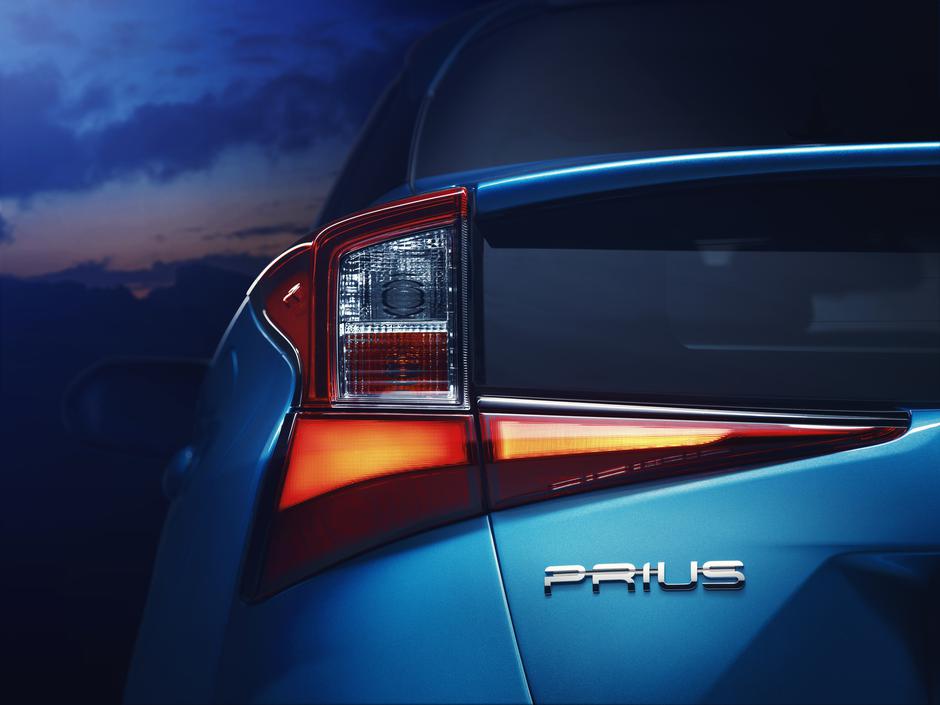 Novi hibridni Prius dobiva pogon na sve kotače | Author: Toyota
