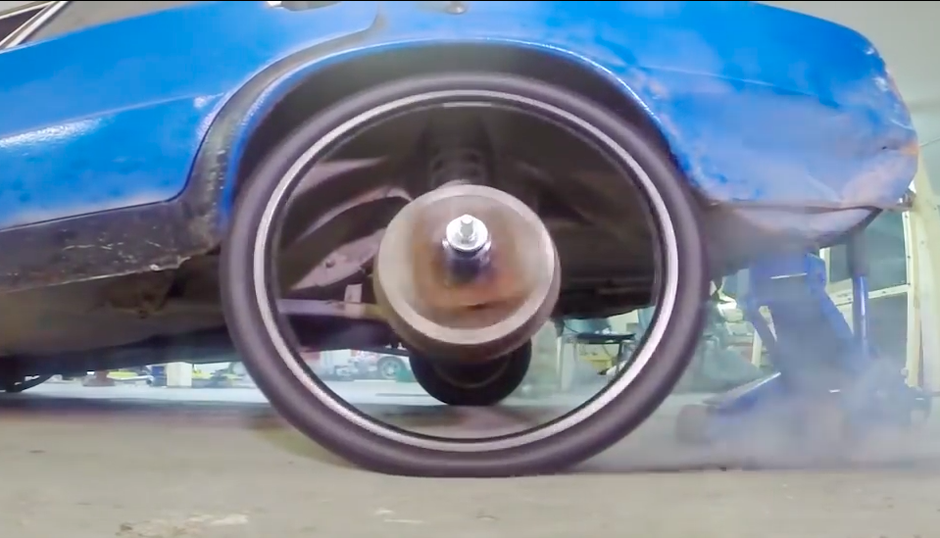 VIDEO: Lada na kotačima bicikla | Author: YouTube