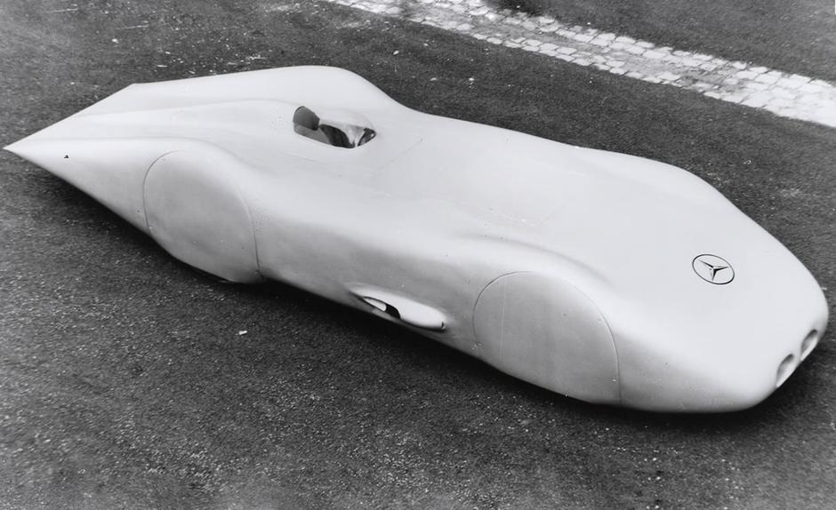 Author: Mercedes-Benz