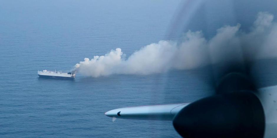 U.S. Coast Guard responds to vessel fire in the northern Pacific Ocean | Author: US COAST GUARD/REUTERS