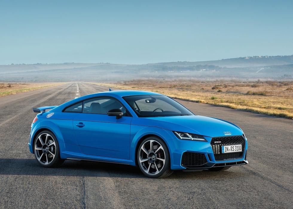 Redizajn: Audi predstavio 'novi' TTRS s 400 KS i novim spojlerom