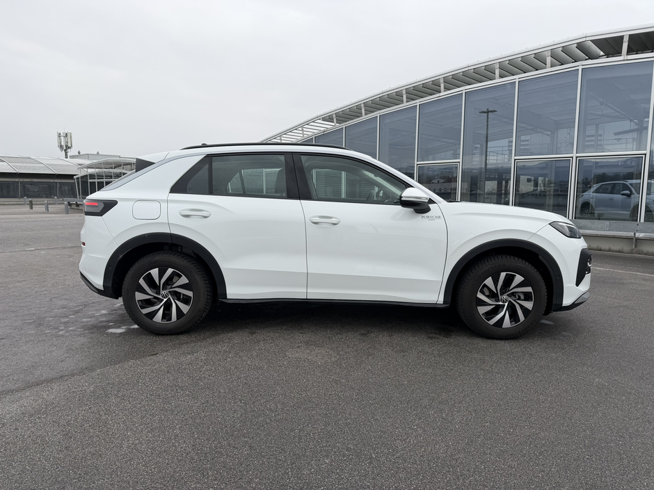 Author: Dubravko Kolarić